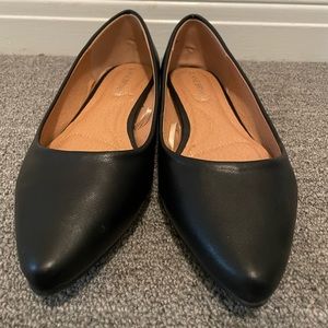 Lane Bryant black flats